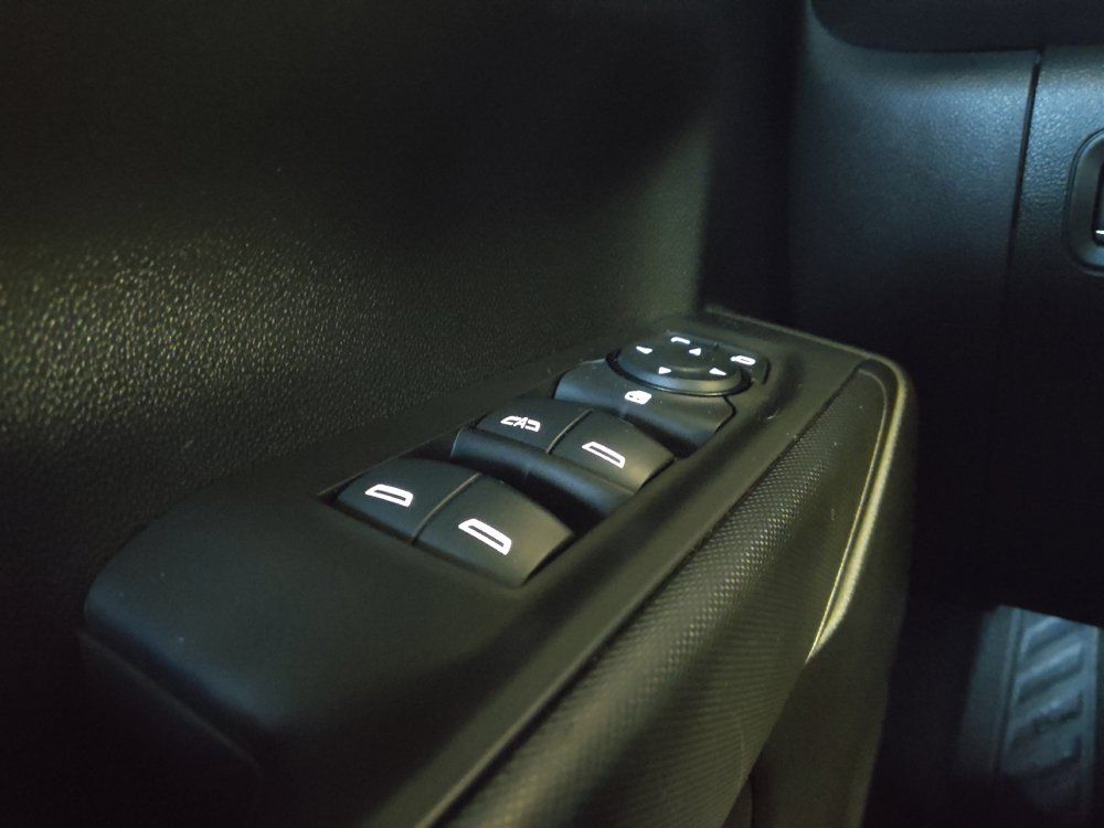 Used 2021 Chevrolet Silverado 1500 Custom RWD image 32