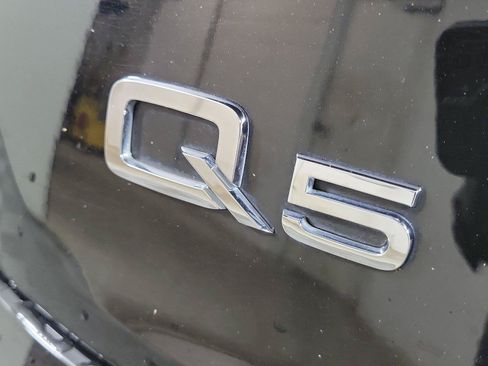 Used 2023 Audi Q5 e Premium Plus w/ Premium Plus Package AWD/4WD image 9