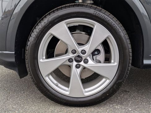 New 2025 Audi Q5 Premium Plus image 13