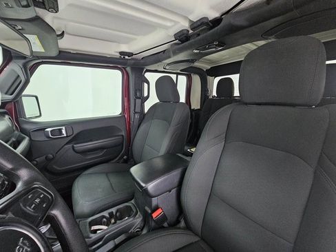 Used 2022 Jeep Gladiator Sport image 13