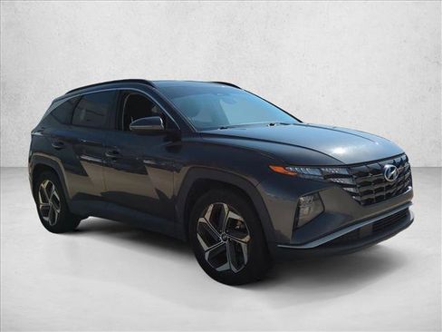 Used 2022 Hyundai Tucson SEL w/ Convenience Package FWD image 3