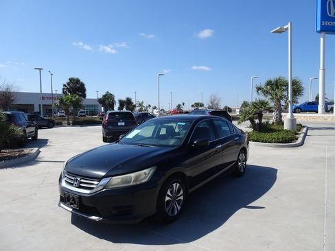 Used 2014 Honda Accord LX image 1