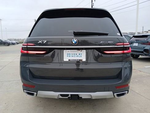 New 2026 BMW X7 xDrive40i AWD/4WD image 8