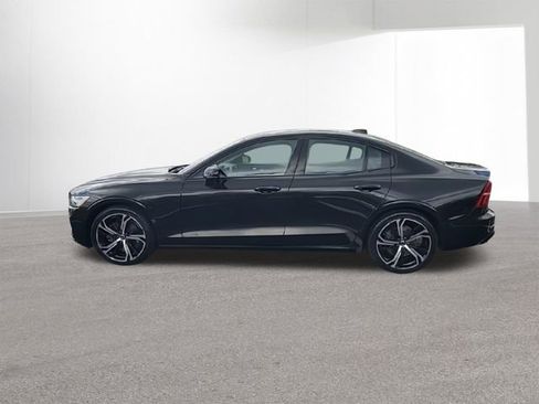 Used 2024 Volvo S60 B5 Plus AWD/4WD image 5