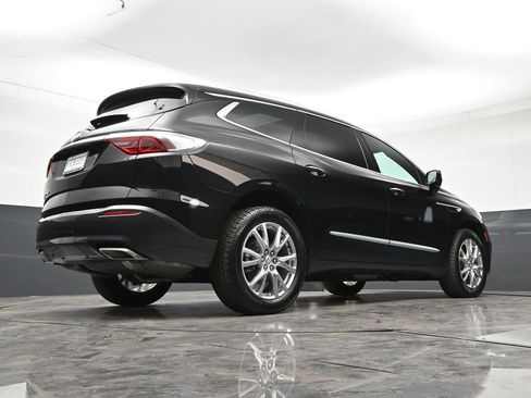 Used 2023 Buick Enclave Essence w/ Experience Buick Package AWD/4WD image 28