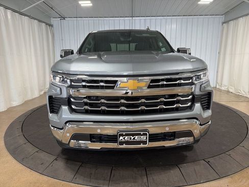 New 2026 Chevrolet Silverado 1500 LTZ w/ LTZ Premium Package AWD/4WD image 12