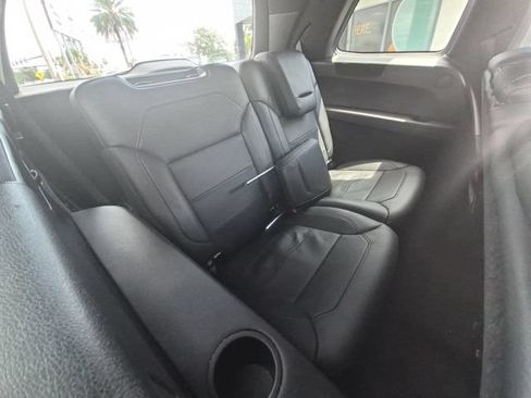 Used 2019 Mercedes-Benz GLS 450 4MATIC image 25