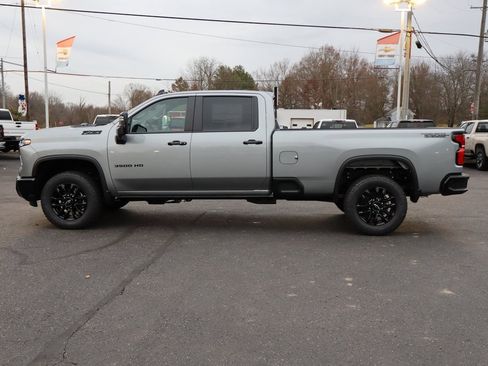 New 2026 Chevrolet Silverado 3500 LT w/ Trail Boss Package image 18