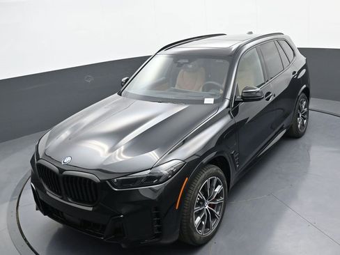 New 2026 BMW X5 xDrive50e w/ M Sport Package image 32