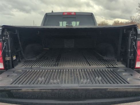 Used 2018 RAM 1500 Big Horn image 22