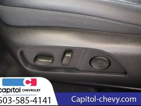 Used 2025 Chevrolet Equinox LT w/ Convenience Package II AWD/4WD image 14