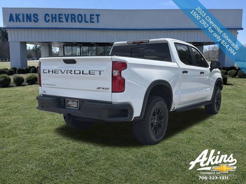 Used 2023 Chevrolet Silverado 1500 ZR2 w/ Technology Package AWD/4WD image 5