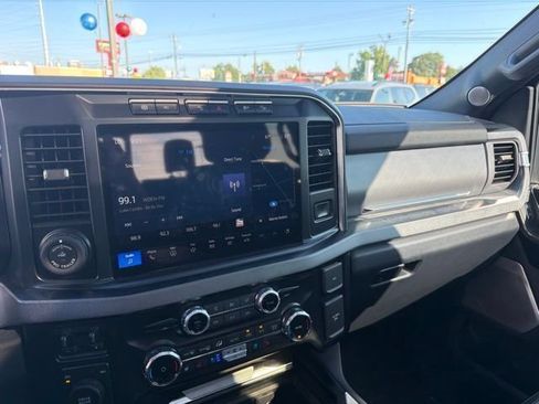 Used 2024 Ford F350 Platinum AWD/4WD image 17