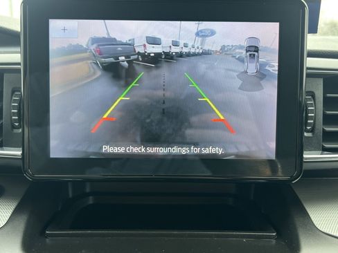 Certified 2020 Ford Explorer XLT w/ Equipment Group 202A image 6