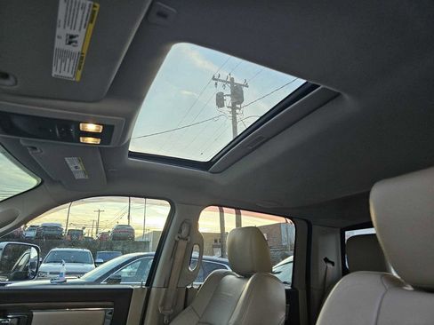 Used 2018 RAM 3500 Laramie image 16