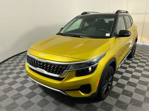 Certified 2023 Kia Seltos Nightfall Edition AWD/4WD image 7