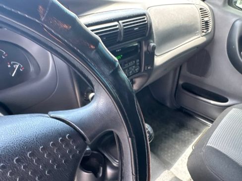Used 2003 Ford Ranger XL RWD image 14