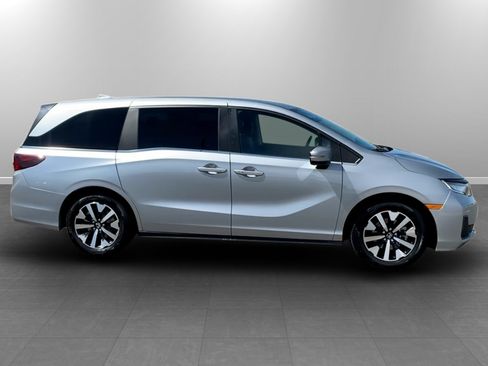Used 2025 Honda Odyssey EX-L image 8