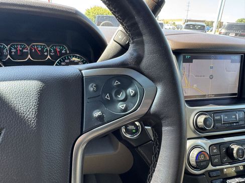 Used 2016 Chevrolet Suburban LT AWD/4WD image 21