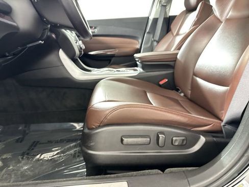 Used 2016 Acura TLX V6 image 20