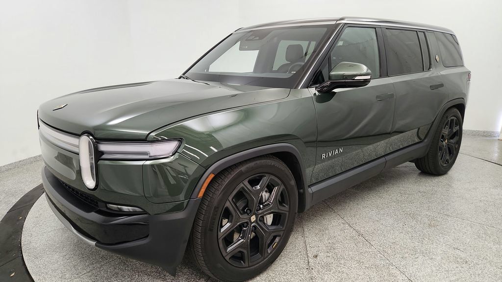 Used 2025 Rivian R1S Adventure Dual AWD/4WD image 14