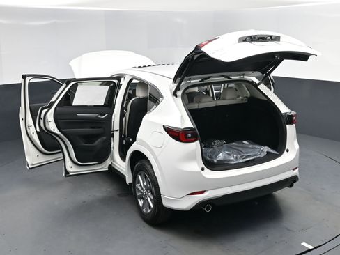 New 2025 MAZDA CX-5 AWD 2.5 S w/ Preferred Package image 15