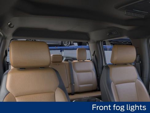 New 2026 Ford F250 Lariat w/ Black Appearance Package image 28