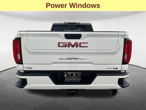 Used 2022 GMC Sierra 2500 AT4 w/ AT4 Preferred Package image 12
