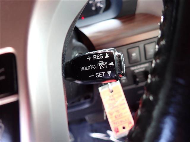 Used 2018 Toyota Tundra Limited AWD/4WD image 17