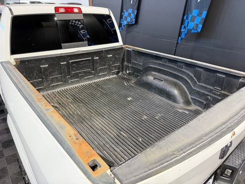 Used 2018 RAM 2500 Laramie image 9