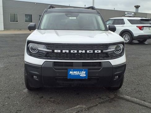 New 2025 Ford Bronco Sport Outer Banks w/ Outer Banks Tech Package+ AWD/4WD image 9