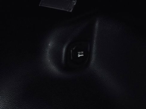 Used 2022 Jeep Cherokee Limited image 14