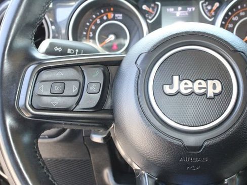 Used 2022 Jeep Wrangler Unlimited Sport AWD/4WD image 22