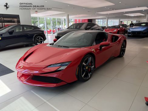 Used 2022 Ferrari SF90 Stradale AWD/4WD image 1