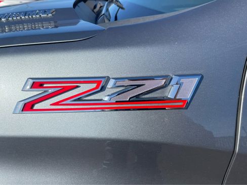 Used 2021 Chevrolet Silverado 1500 LTZ w/ LTZ Premium Package image 12