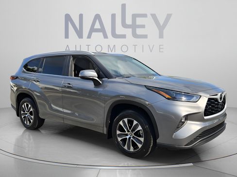 Used 2026 Toyota Highlander XLE AWD/4WD image 7
