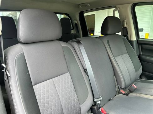 Used 2020 Nissan Titan SV w/ Accessory Utility Package RWD image 14