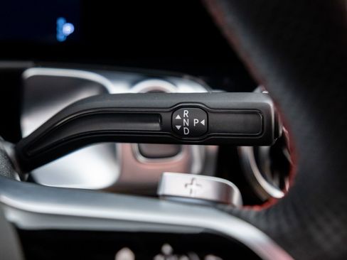 Used 2024 Mercedes-Benz EQB 250+ image 22