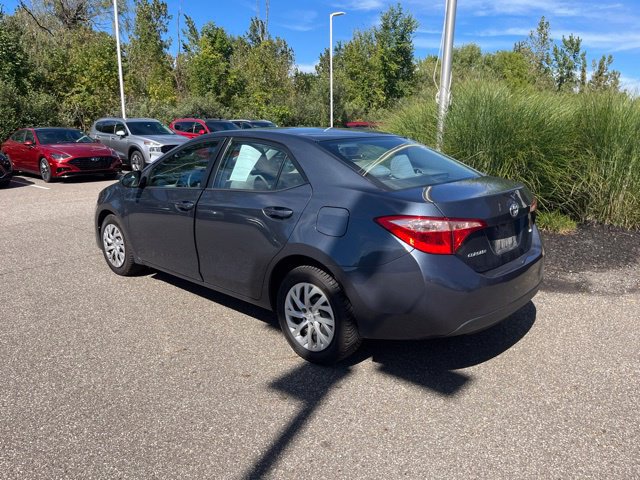 Used 2017 Toyota Corolla LE FWD image 4