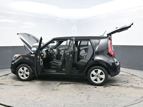 Used 2019 Kia Soul image 41