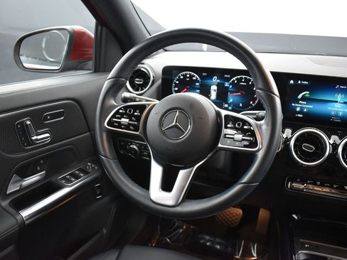 Used 2022 Mercedes-Benz GLA 250 GLA 250 image 16