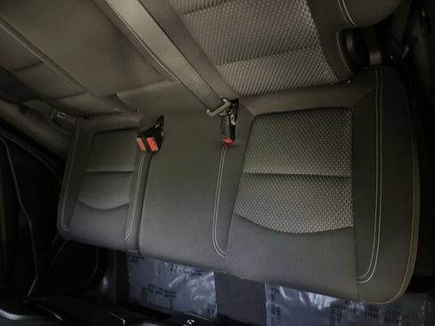 Used 2022 GMC Terrain SLE w/ Driver Convenience Package image 12