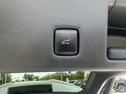 Certified 2024 Ford Escape ST-Line w/ Tech Pack #1 FWD image 29