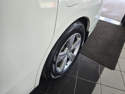 Used 2018 Honda Odyssey EX-L image 34