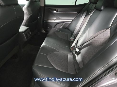 Used 2023 Toyota Camry XSE FWD image 13