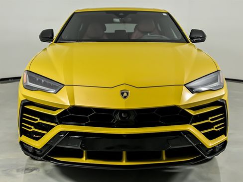 Used 2019 Lamborghini Urus AWD/4WD image 4