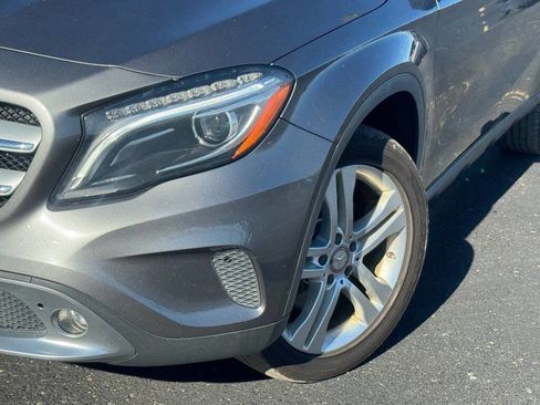 Used 2017 Mercedes-Benz GLA 250 4MATIC image 27