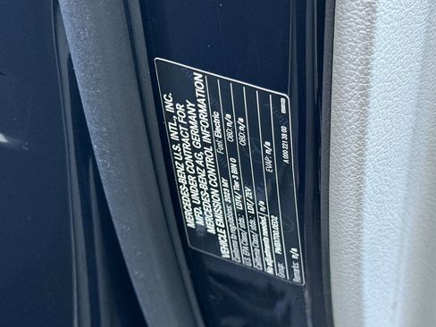 Certified 2023 Mercedes-Benz EQS 580 4MATIC SUV image 20