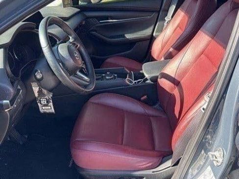 Used 2024 MAZDA MAZDA3 s image 6