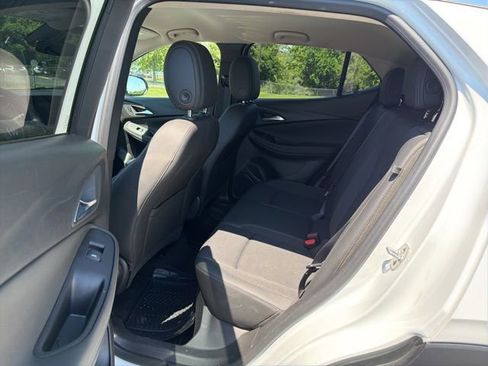 Used 2024 Buick Encore GX Preferred FWD image 15